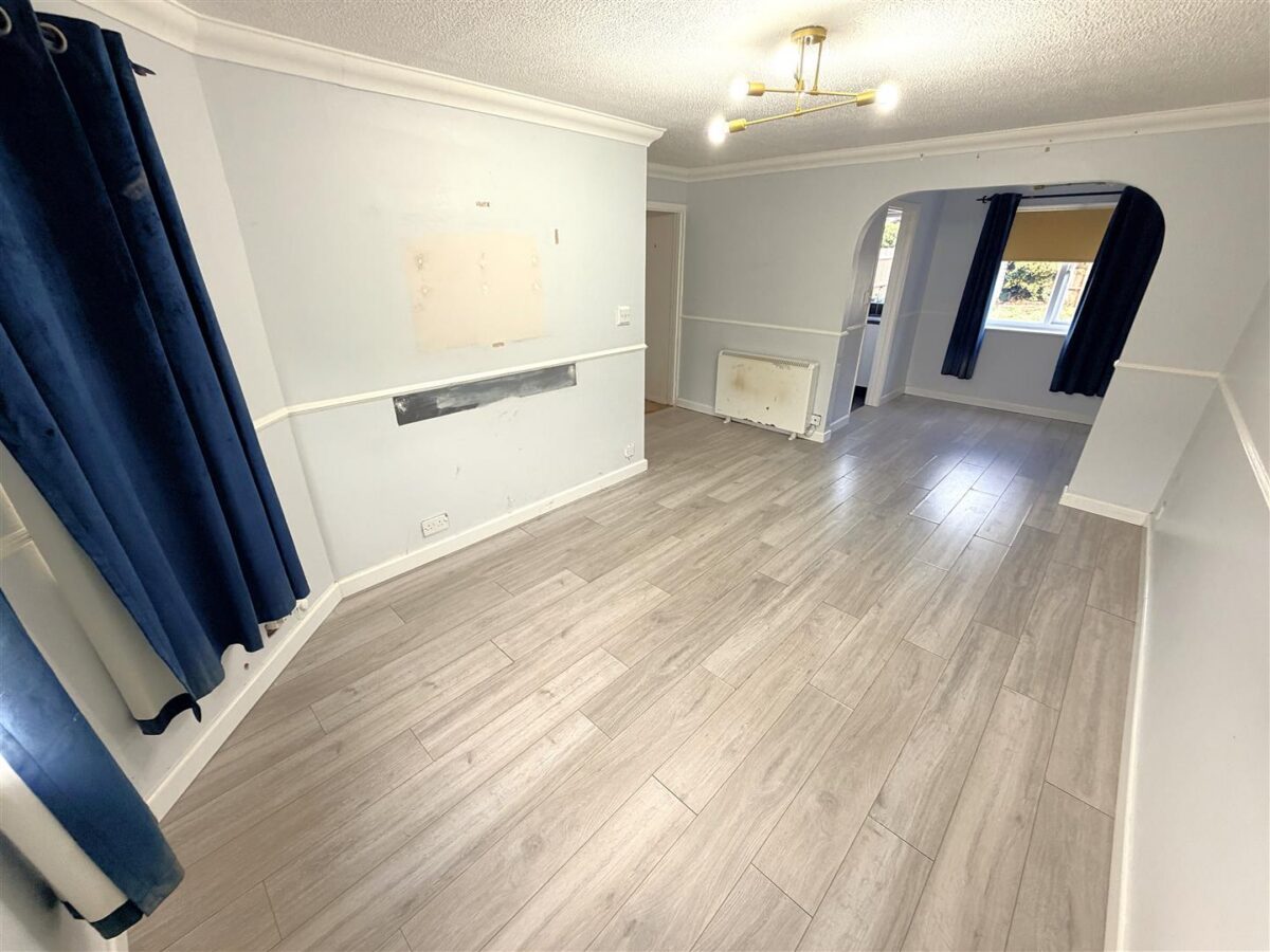 James Watt Avenue, Corby