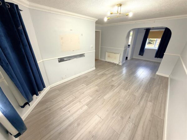 James Watt Avenue, Corby