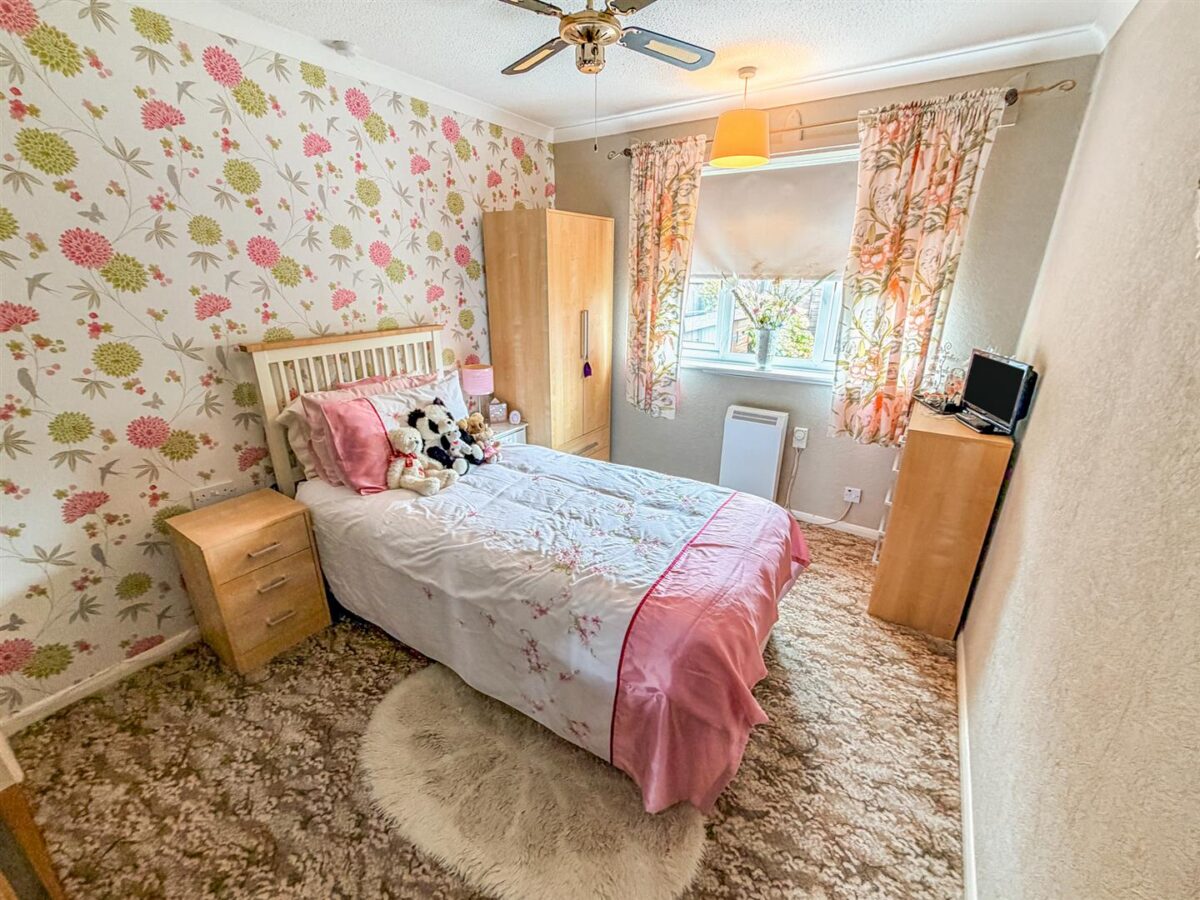 Stadtpeine Close, Corby