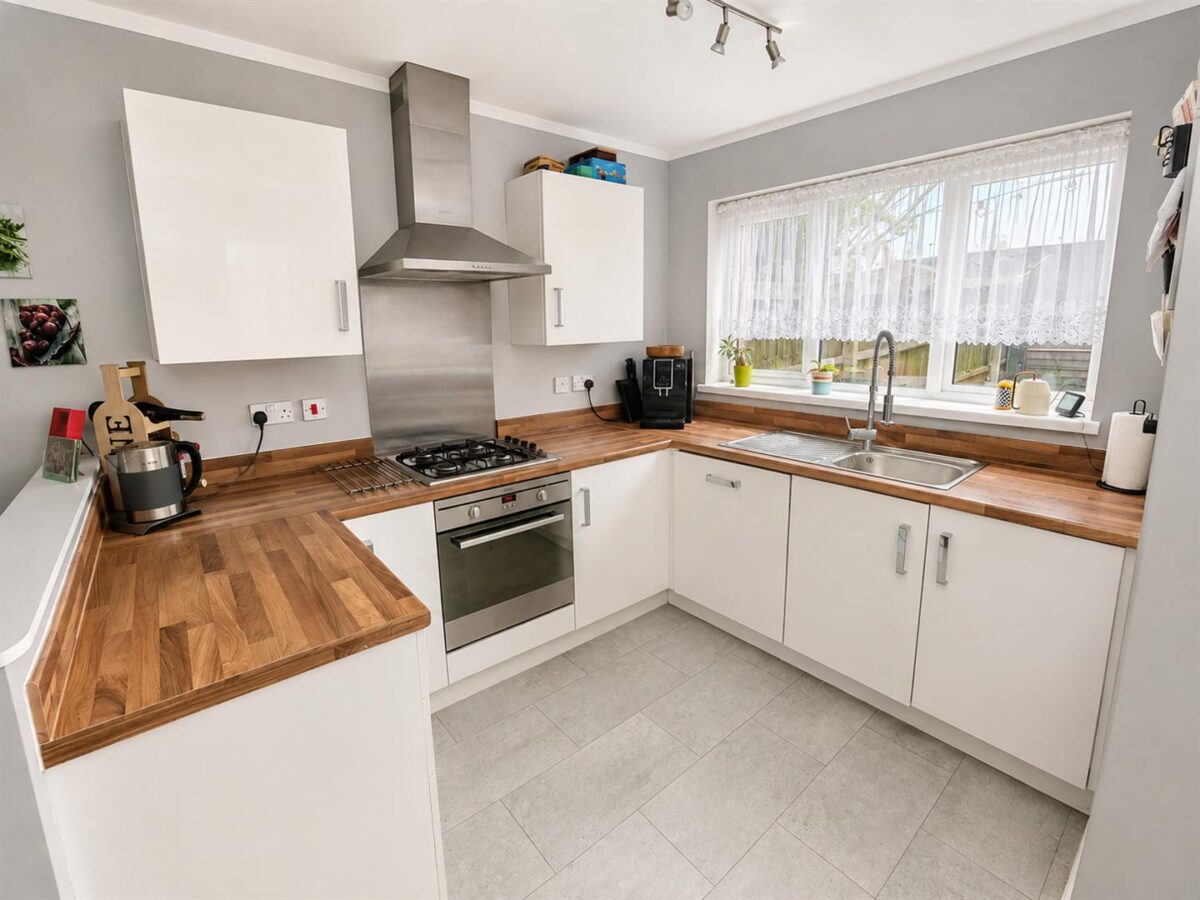 Barra Walk, Corby
