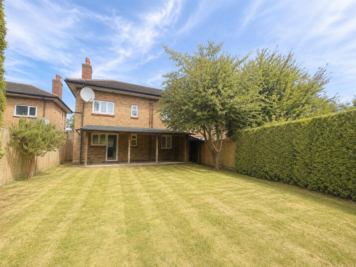Oakley Road, Corby