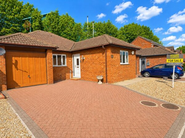 Hubble Road, Corby