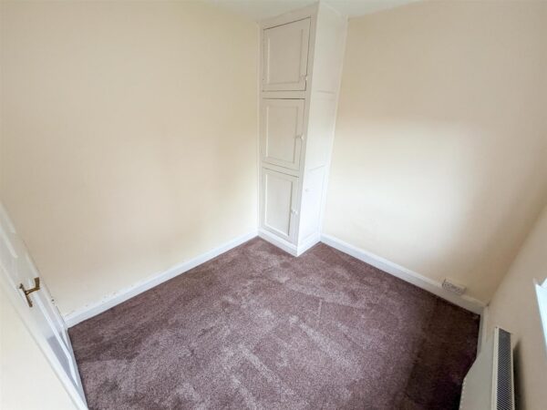 Studfall Avenue, Corby