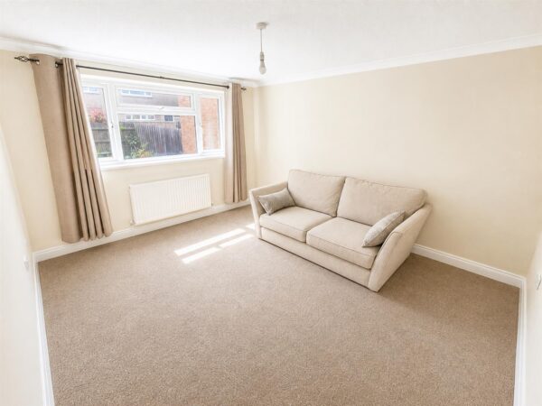 Lerwick Way, Corby