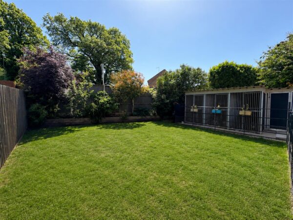 Harden Close, Great Oakley, Corby