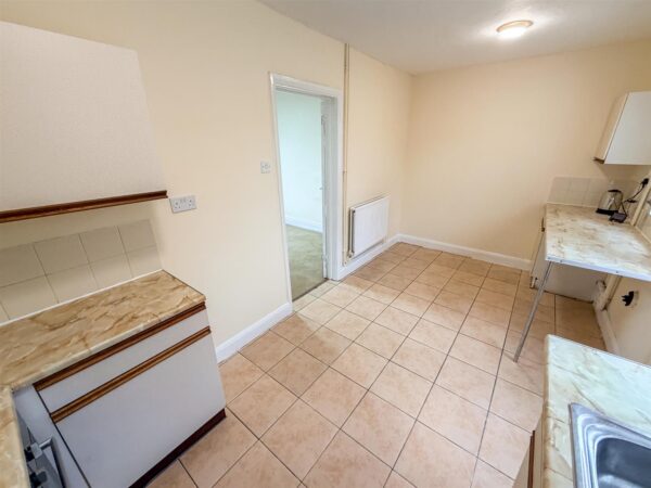 Studfall Avenue, Corby