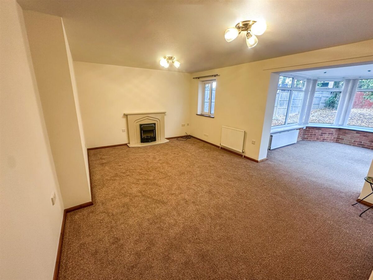 Hubble Road, Corby