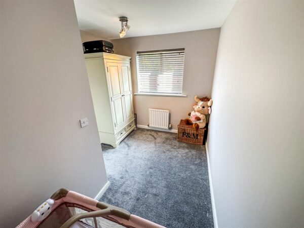 Chatsworth Road, Corby, North Northamptonshire