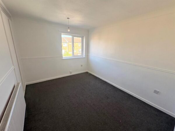 Laxton Close, Corby