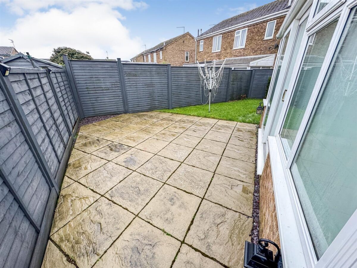 Poplar Road, Corby