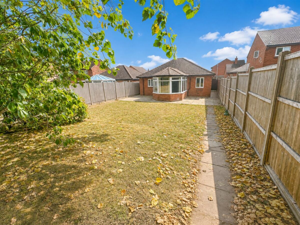 Hubble Road, Corby