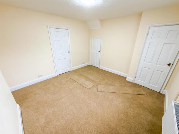 Studfall Avenue, Corby