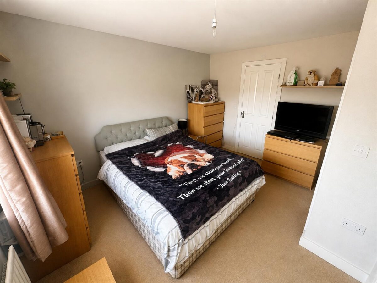 Violet Close, Corby