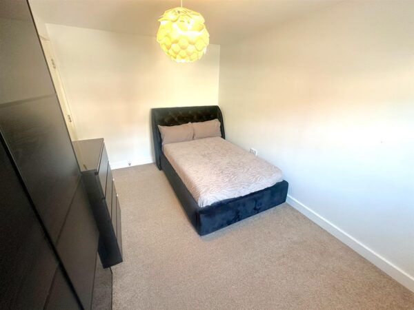 Regal Close, Corby
