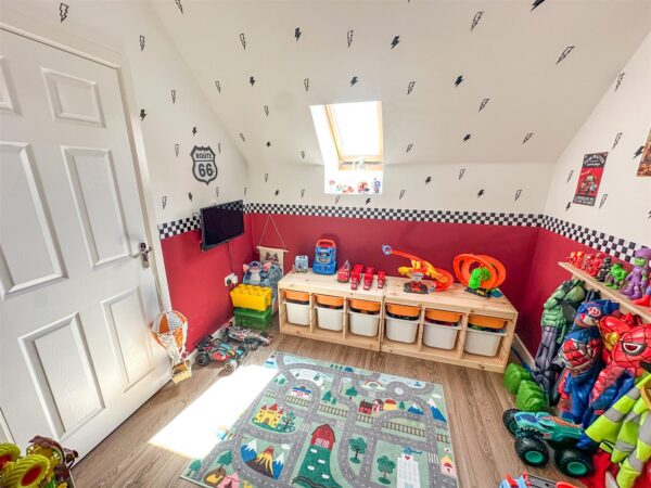 Kennard Close, Weldon, Corby