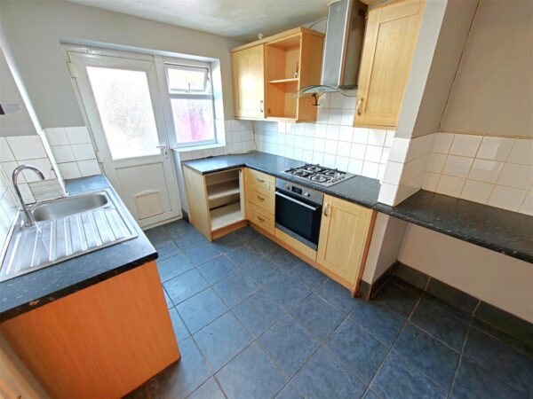 Landseer Court, Corby