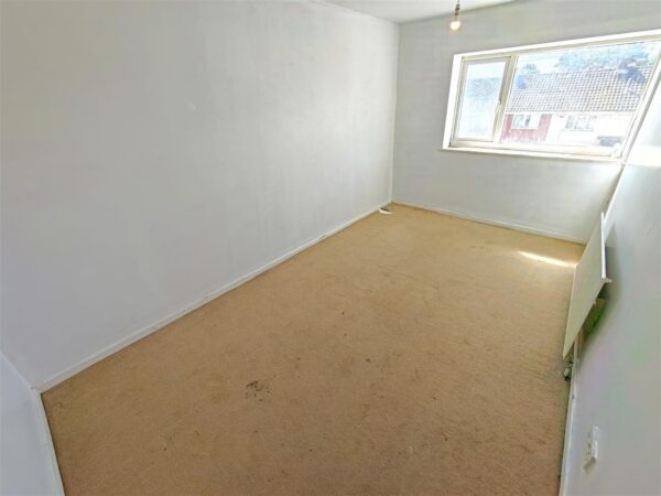 Landseer Court, Corby