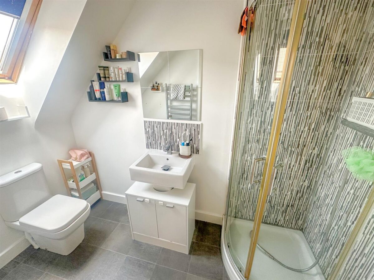 Regal Close, Corby