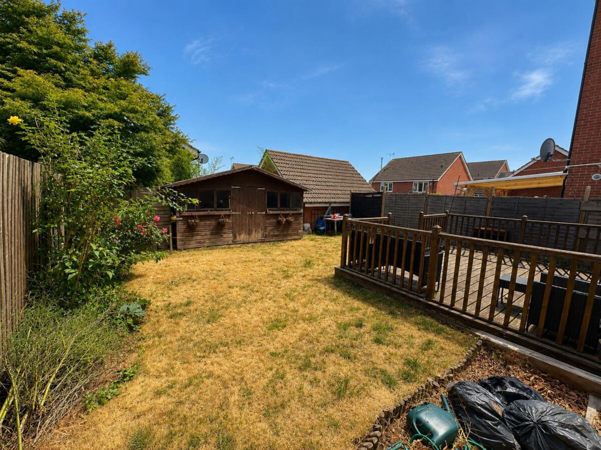 Violet Close, Corby