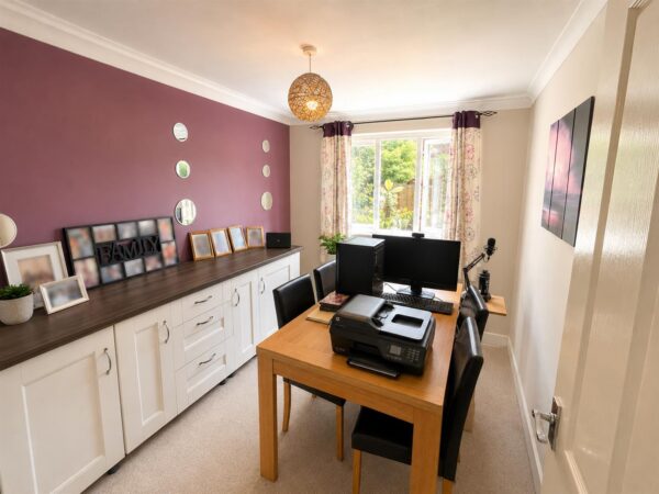 Violet Close, Corby