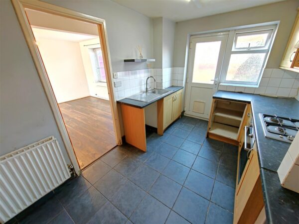 Landseer Court, Corby