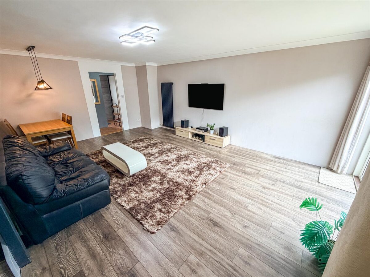 Thetford Close, Corby