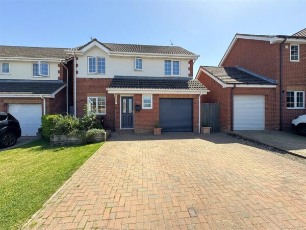 Harden Close, Great Oakley, Corby