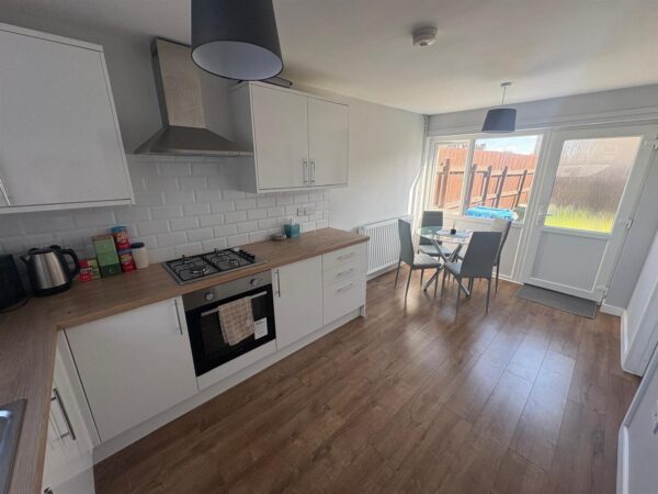 Dixon Walk, Corby