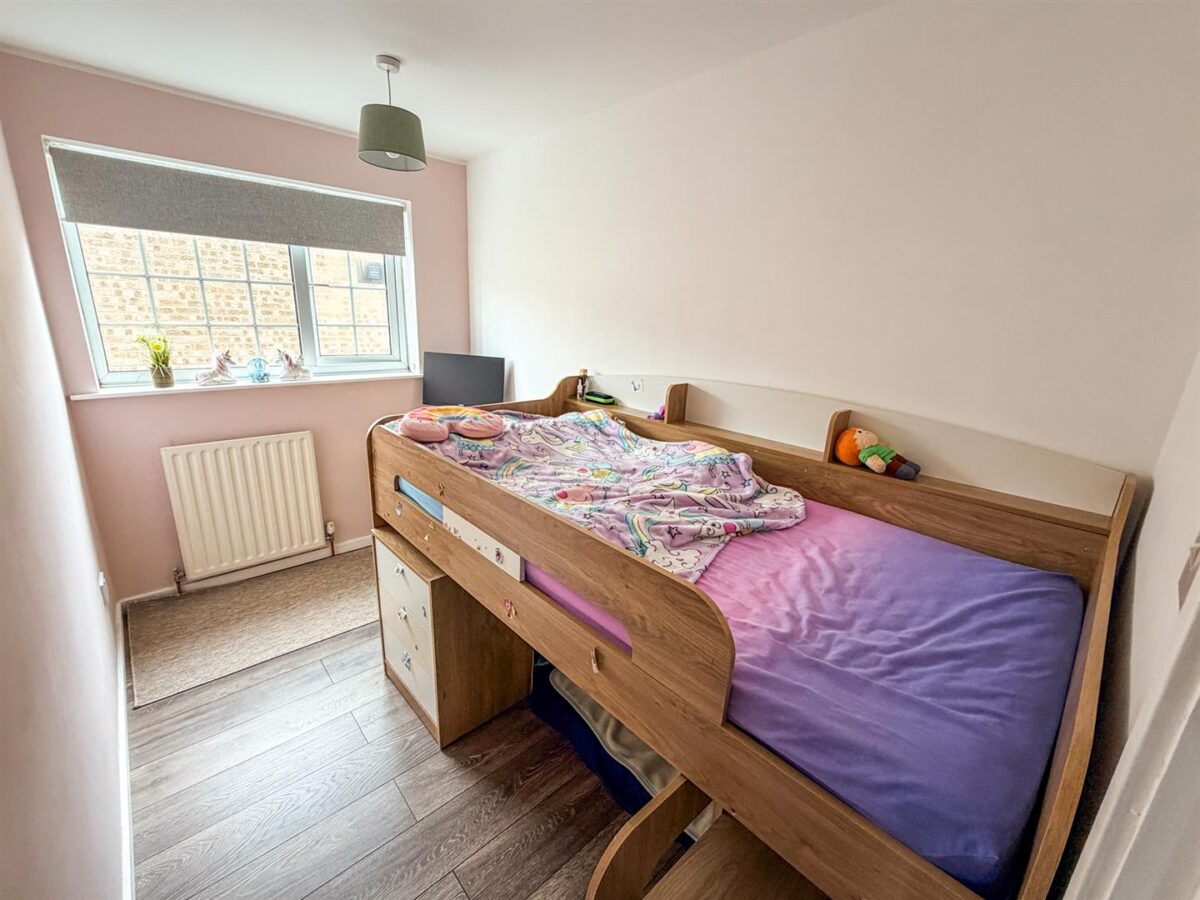 Thetford Close, Corby