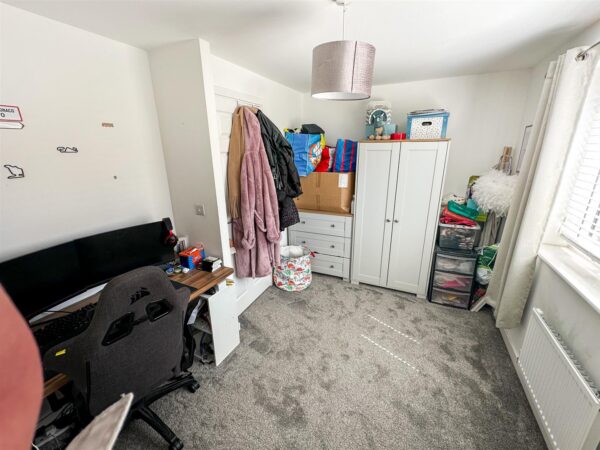 Kennard Close, Weldon, Corby