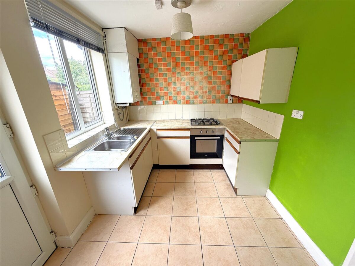Studfall Avenue, Corby