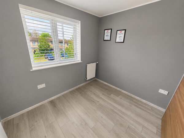 Barra Walk, Corby