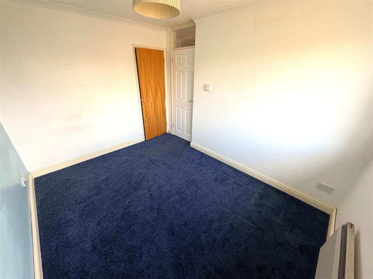 James Watt Avenue, Corby