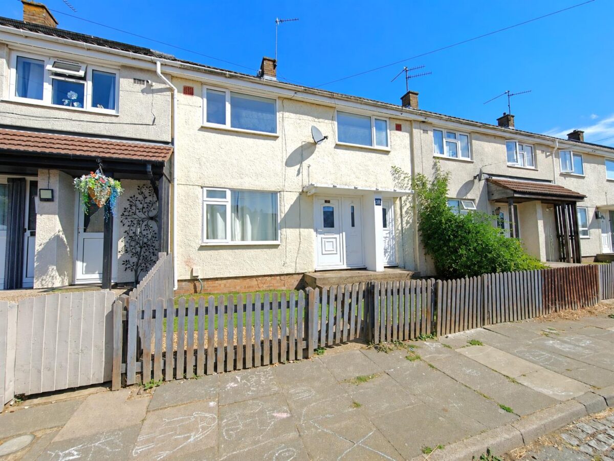 Landseer Court, Corby