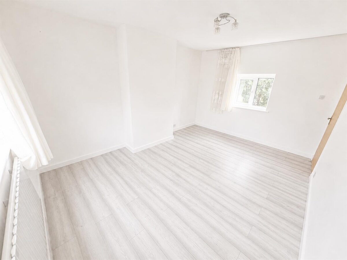Oakley Road, Corby