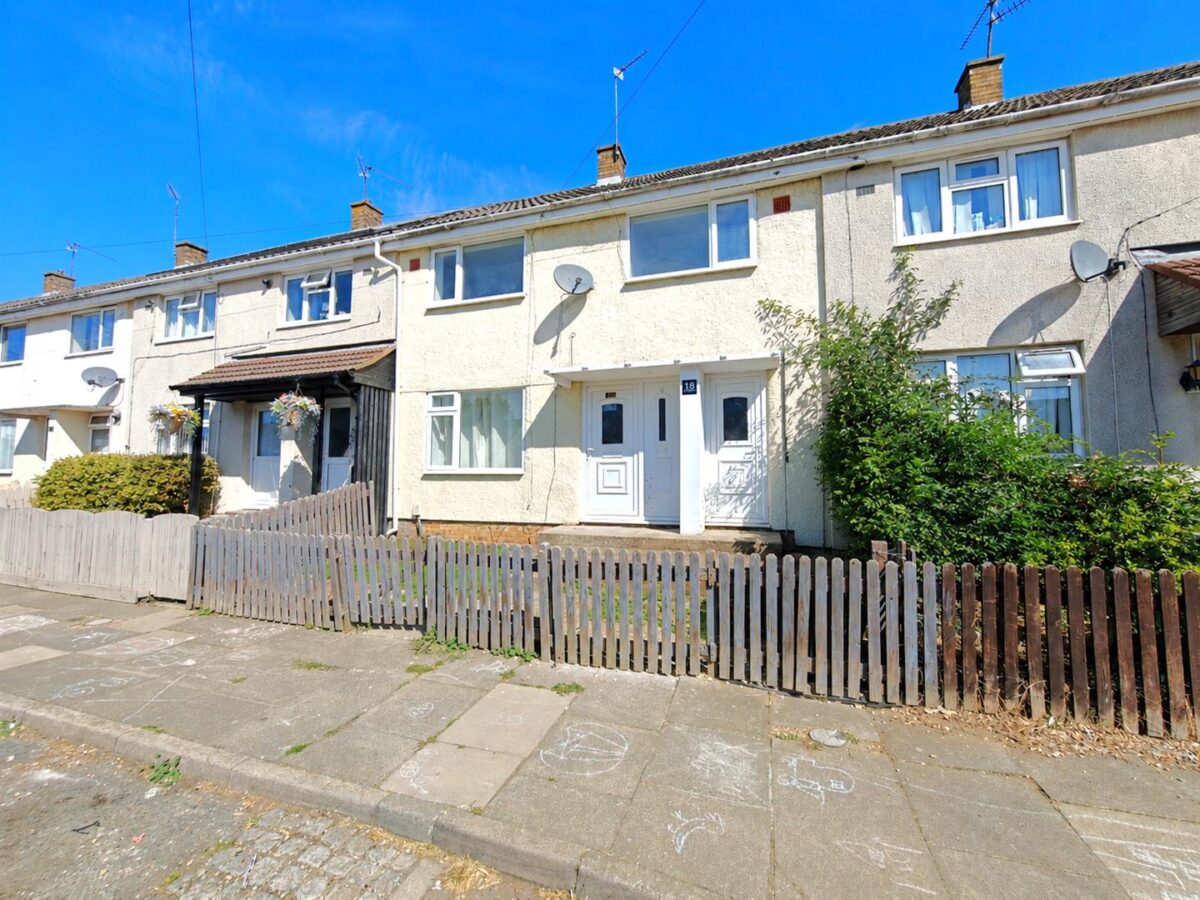 Landseer Court, Corby