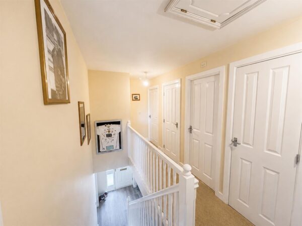 Violet Close, Corby