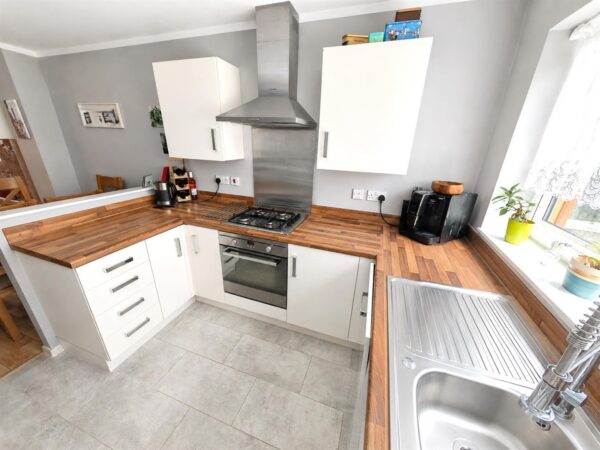 Barra Walk, Corby