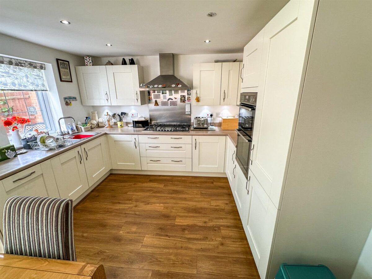 Arnold Drive, Corby
