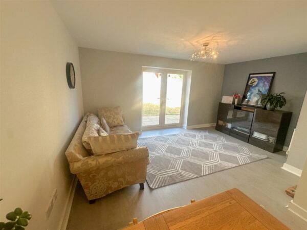 Regal Close, Corby