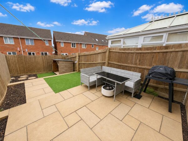 Starling Close, Corby