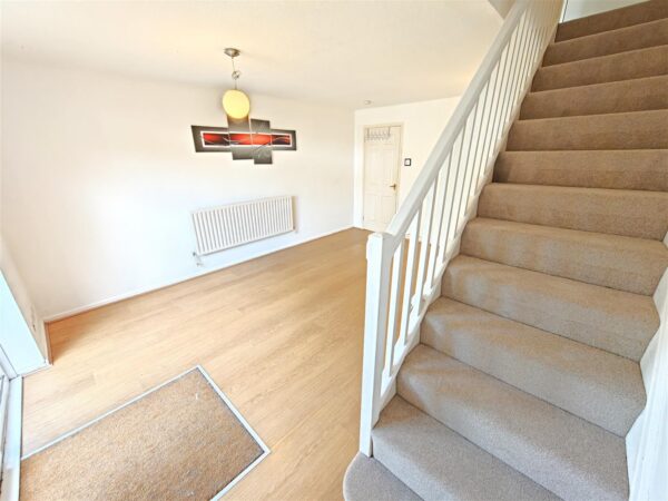 Pine Walk, Corby
