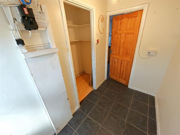 Landseer Court, Corby