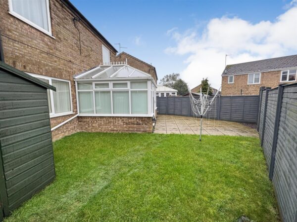 Poplar Road, Corby
