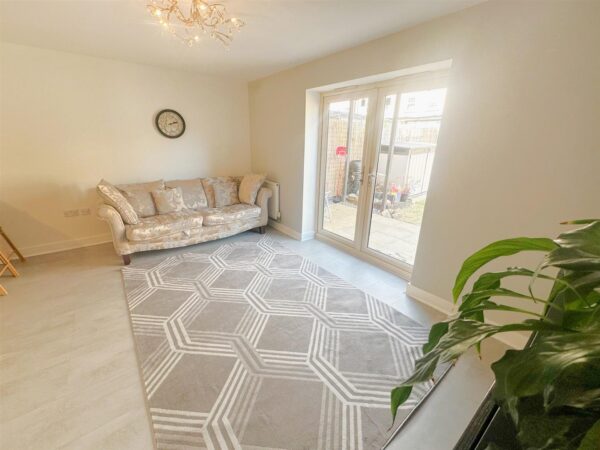 Regal Close, Corby