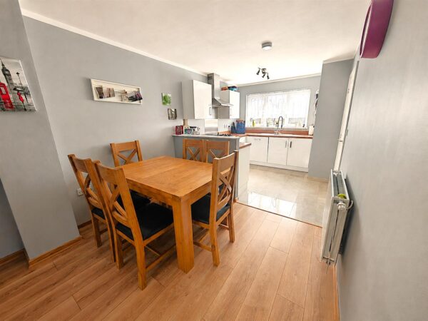 Barra Walk, Corby
