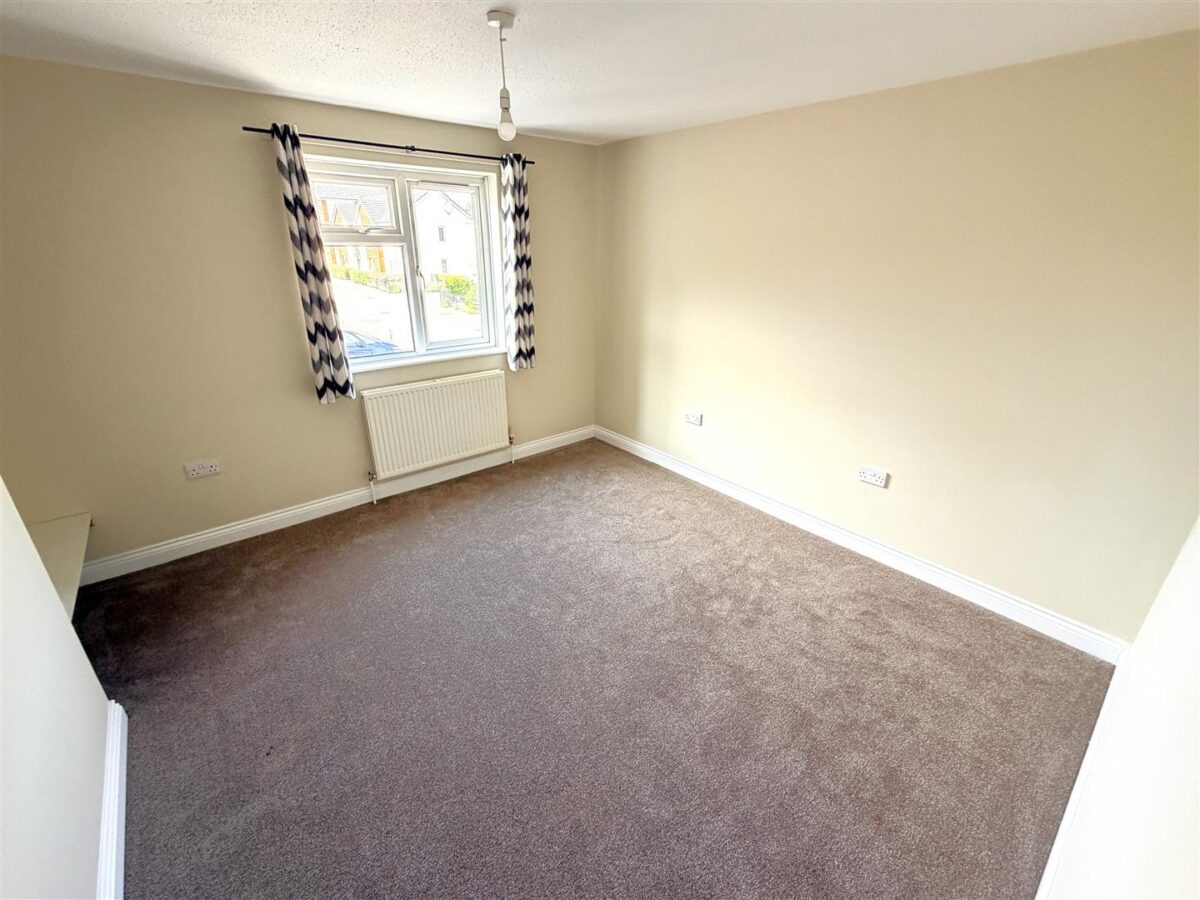 Lerwick Way, Corby