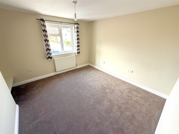 Lerwick Way, Corby