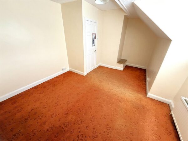 Studfall Avenue, Corby
