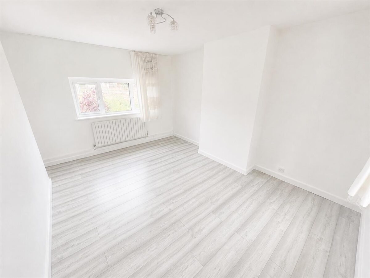 Oakley Road, Corby